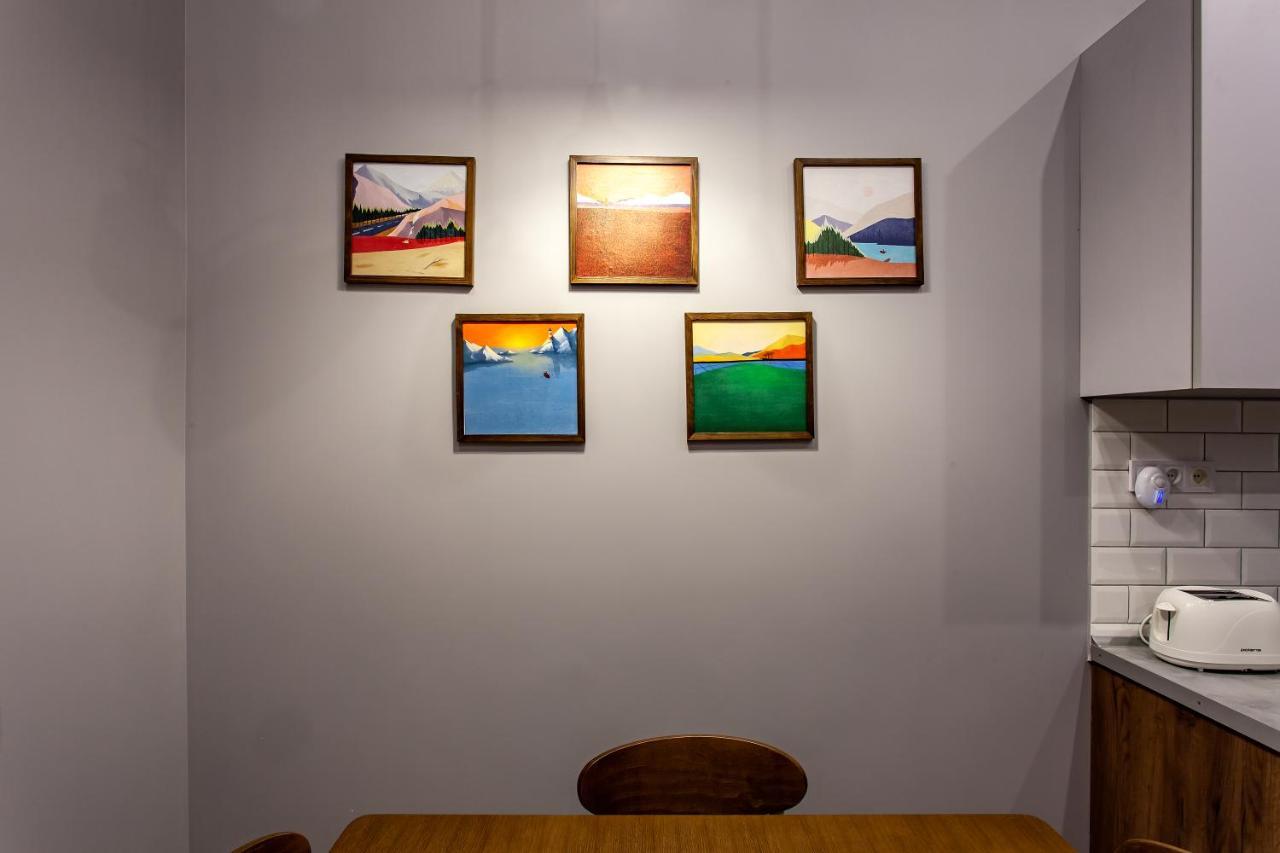 Sonata Apartment Lviv Buitenkant foto
